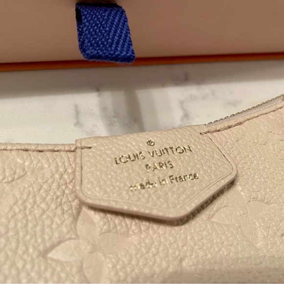 SOLD Louis Vuitton Easy Pouch on Strap SOLD - Picture 14 of 14